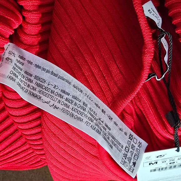 Zara Red Open Back Maxi Sweater Dress - Picture 6 of 11